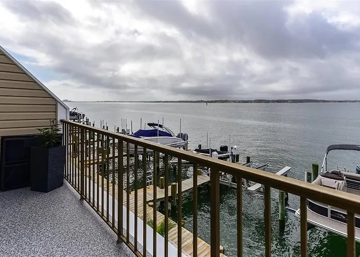 Sunset Fishing Paradise 3b B Bay Front Townhome *